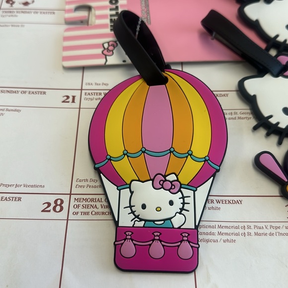 Hello Kitty 4PC Luggage Tag Set - Picture 5 of 8